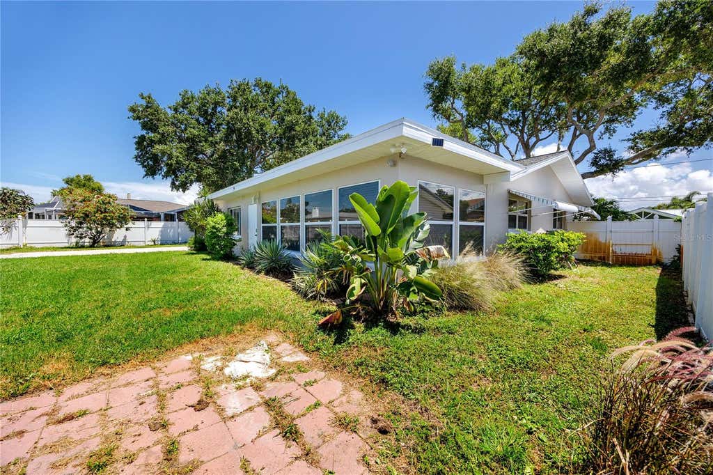 Photo of 1744 Harbor Circle E, Largo, FL 33770 (MLS # TB8541926)