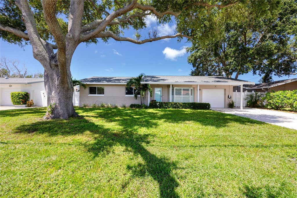 Photo of 1744 Harbor Circle E, Largo, FL 33770 (MLS # TB8541926)