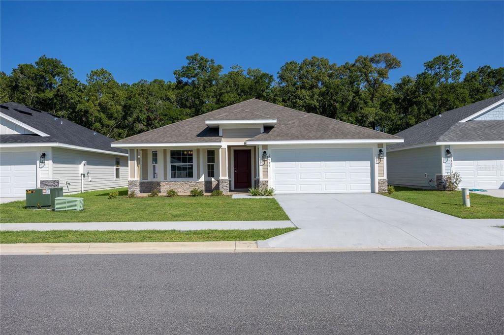 Photo of 13795 NW 150th Circle, Alachua, FL 32615 (MLS # GC535095)
