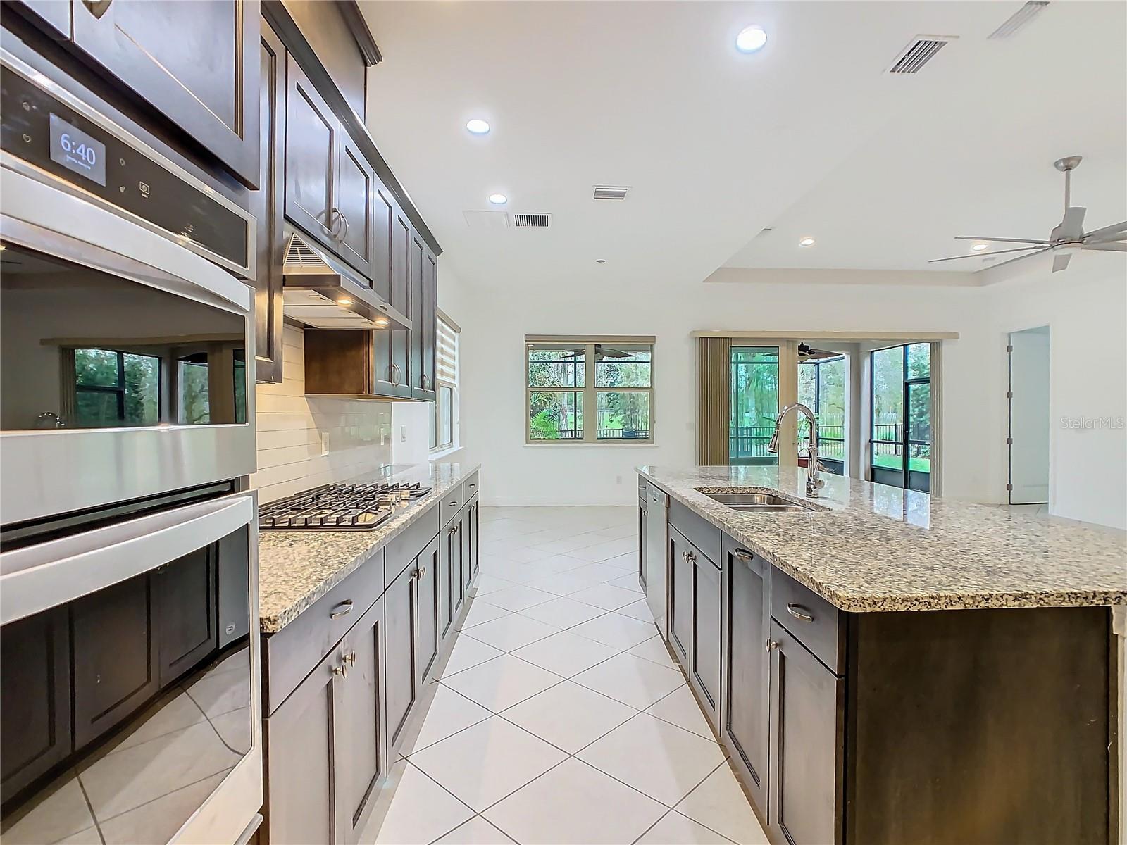 LAKESHORE PRESERVE PH 5 - Residential