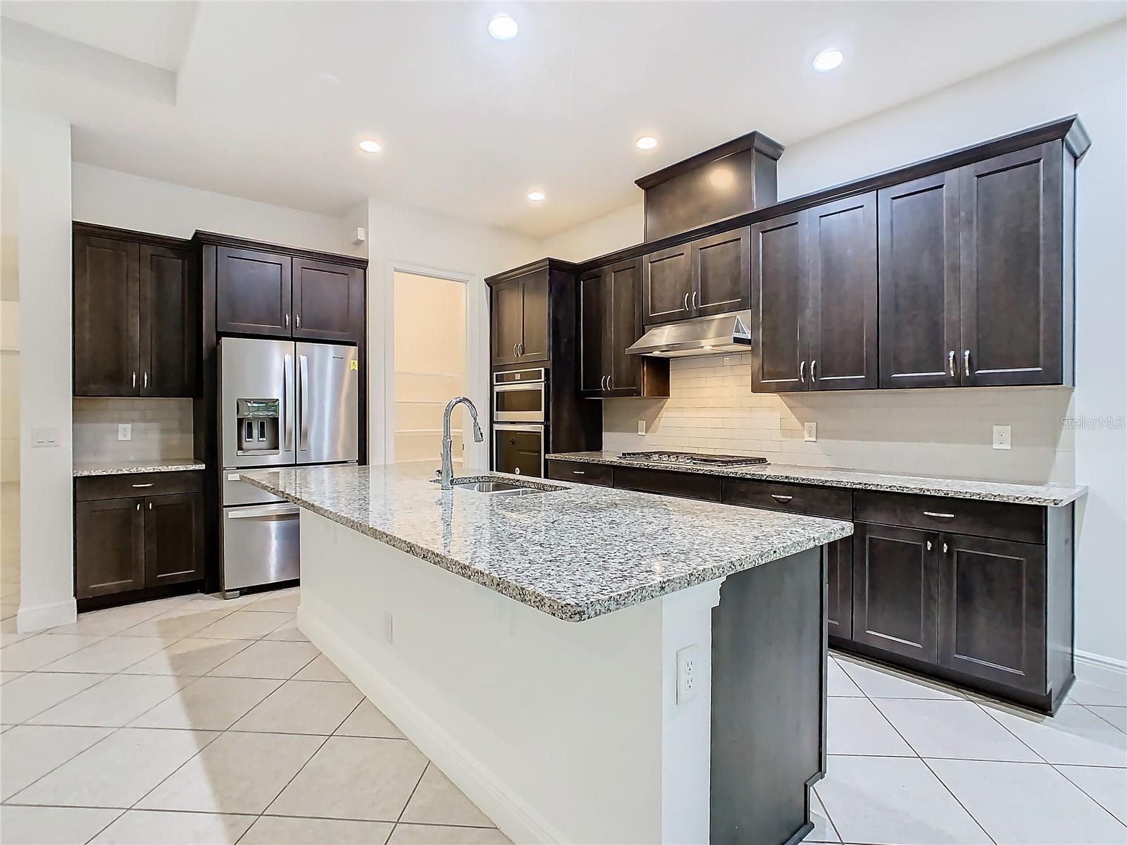 LAKESHORE PRESERVE PH 5 - Residential