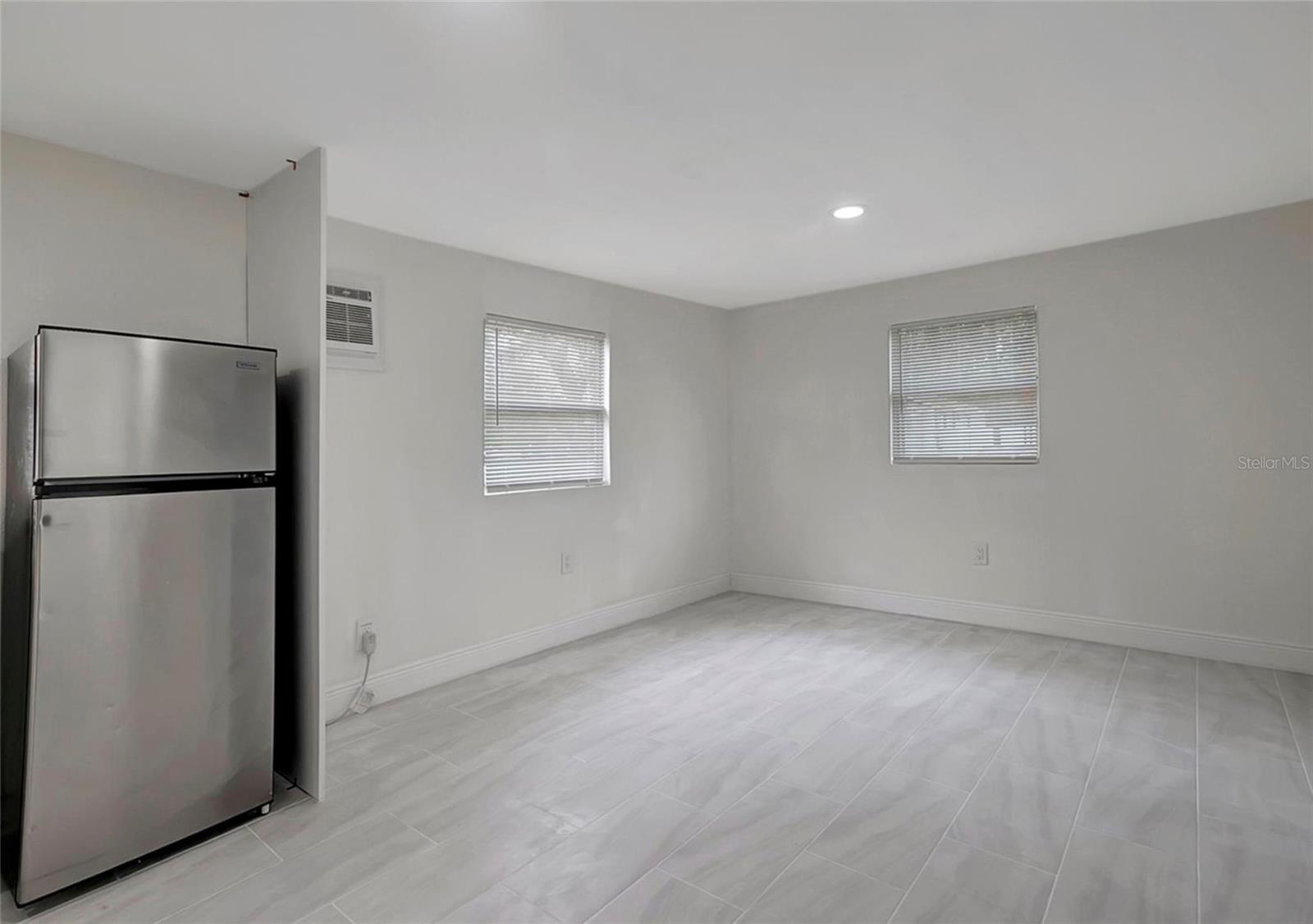CASA LOMA SUB - Commercial Sale