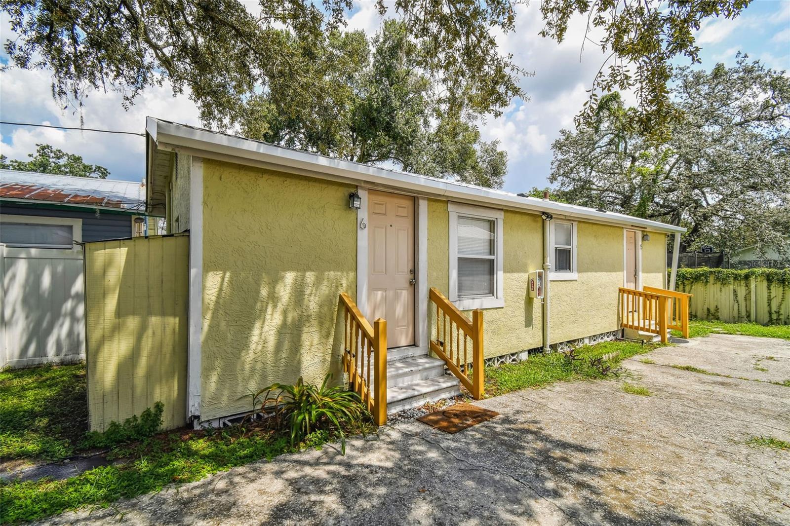 CASA LOMA SUB - Commercial Sale