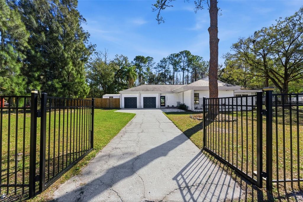 Photo of 1566 Woodfield Court, Lutz, FL 33558 (MLS # TB8498721)