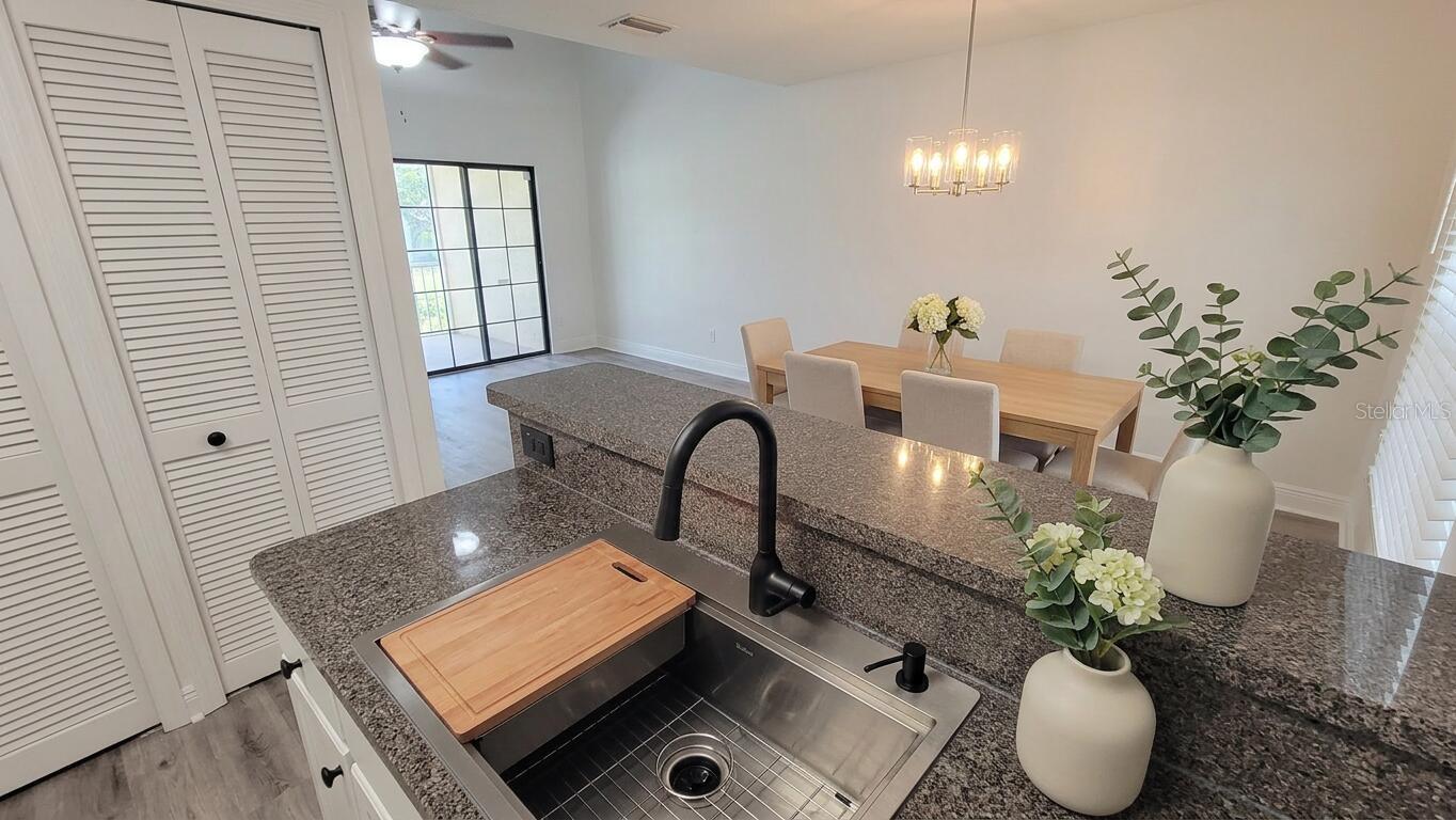 ROCKWOOD VILLAS - Residential