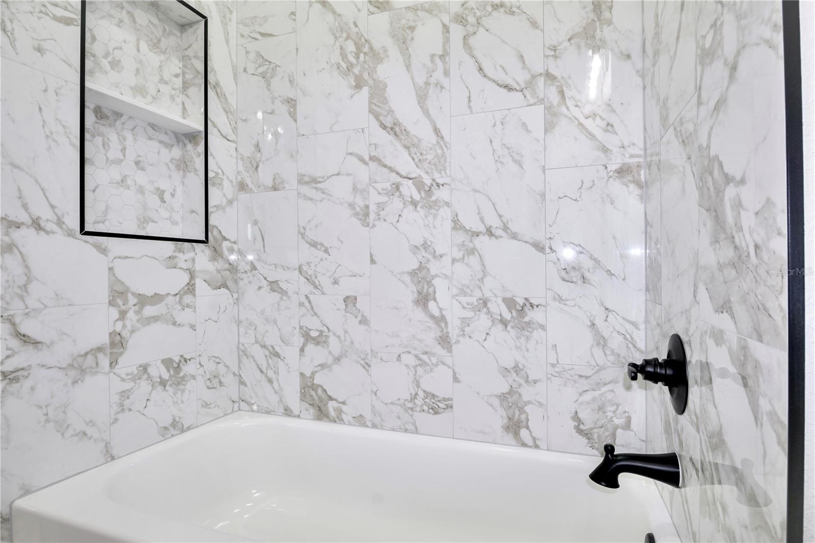 SUN N LAKE - Residential