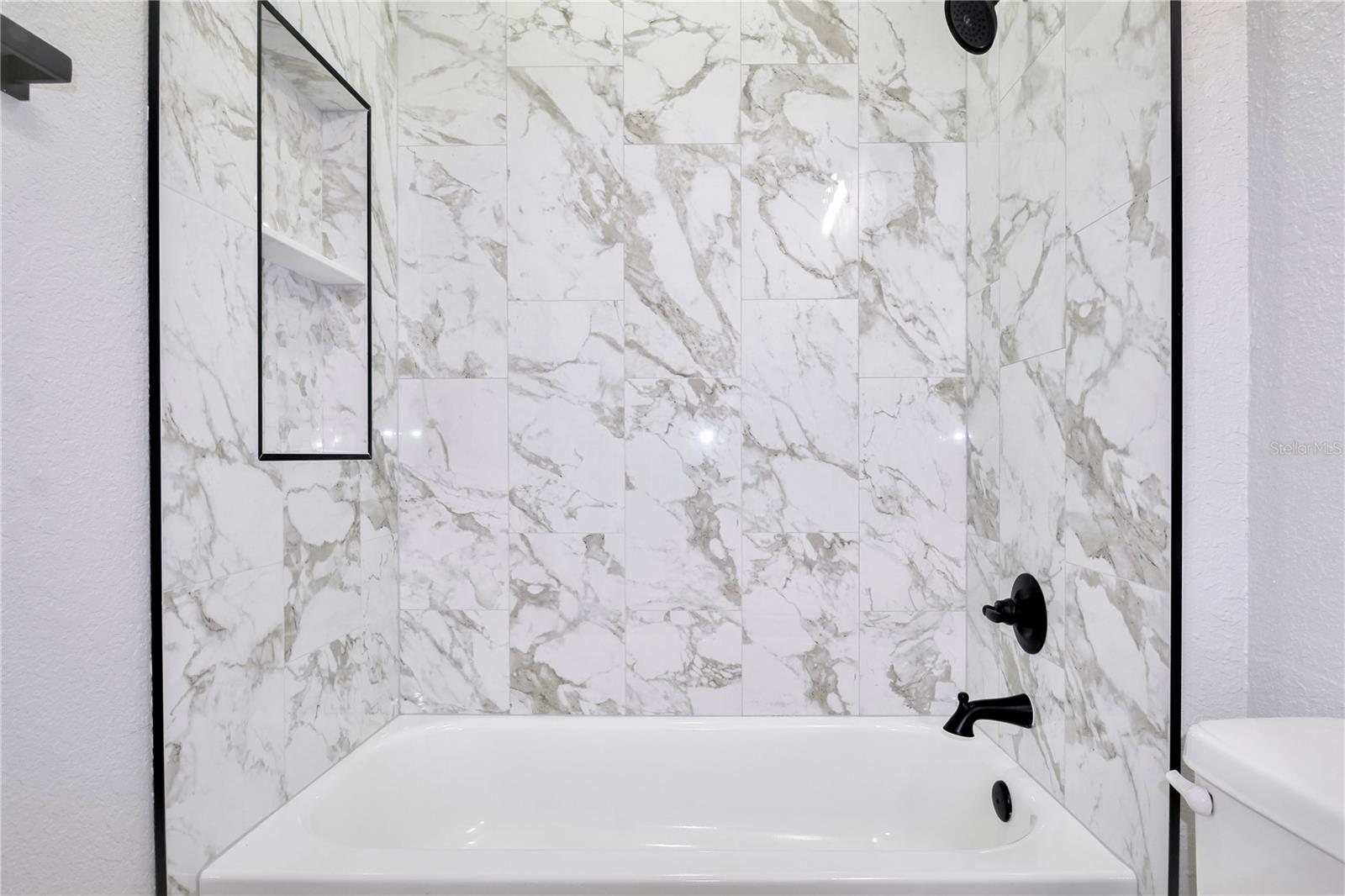 SUN N LAKE - Residential