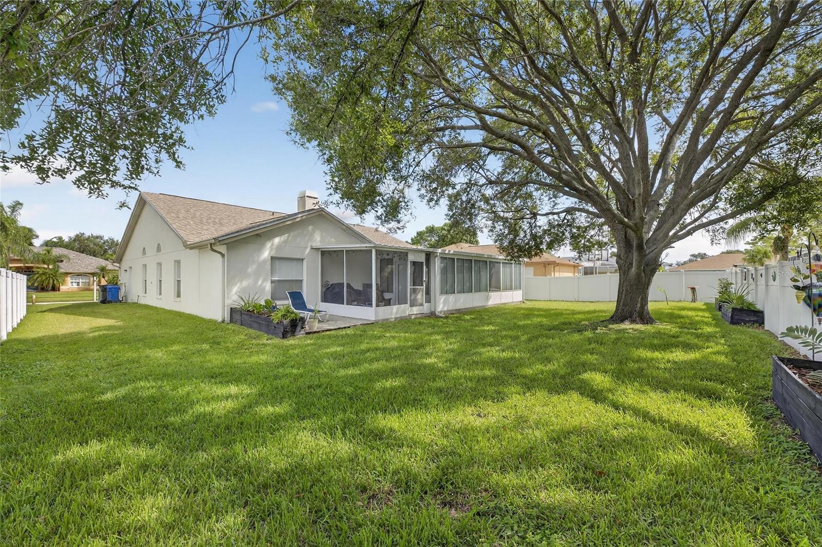 CLUBHOUSE ESTATES AT SUMMERFIE - Residential