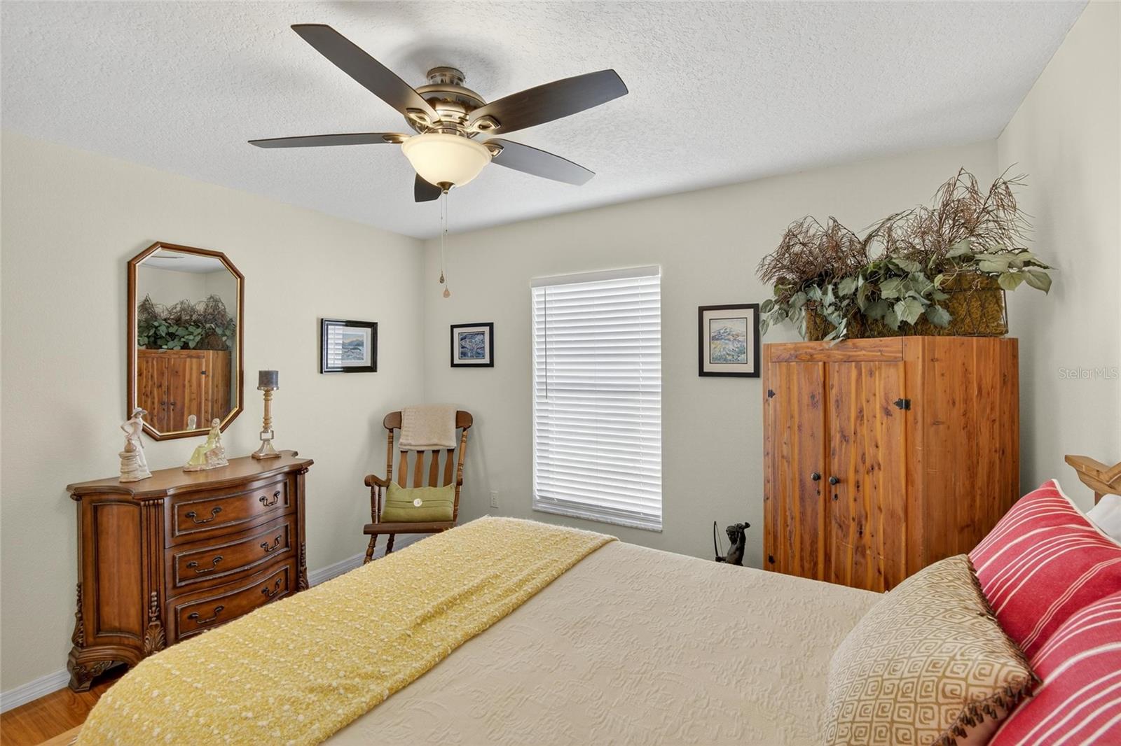 CLUBHOUSE ESTATES AT SUMMERFIE - Residential