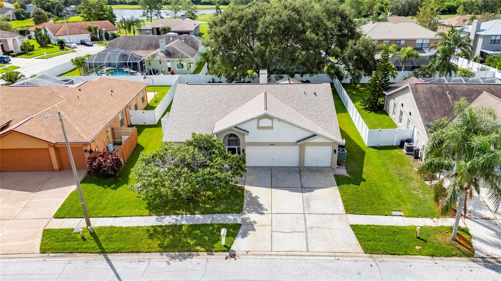 CLUBHOUSE ESTATES AT SUMMERFIE - Residential