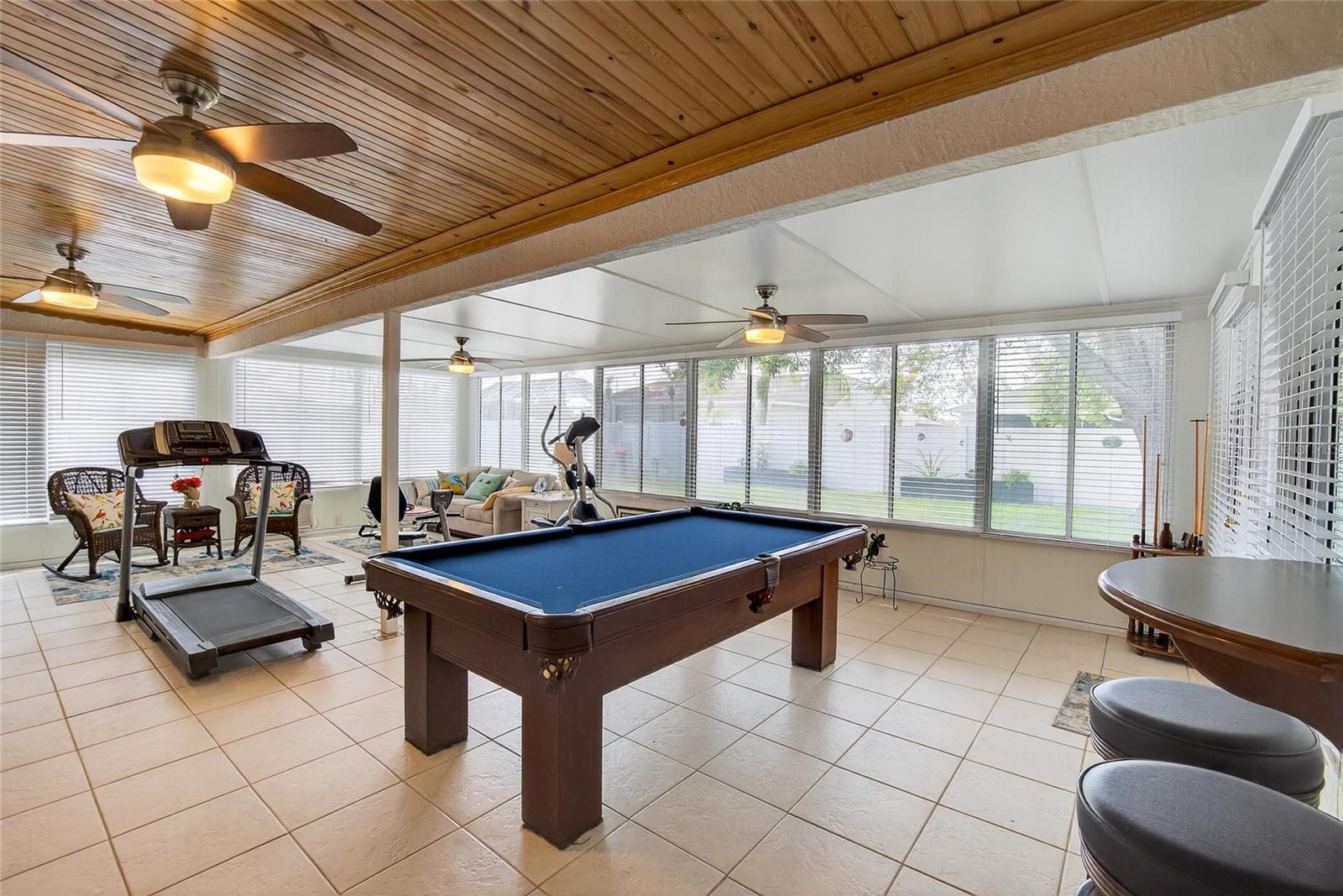 CLUBHOUSE ESTATES AT SUMMERFIE - Residential