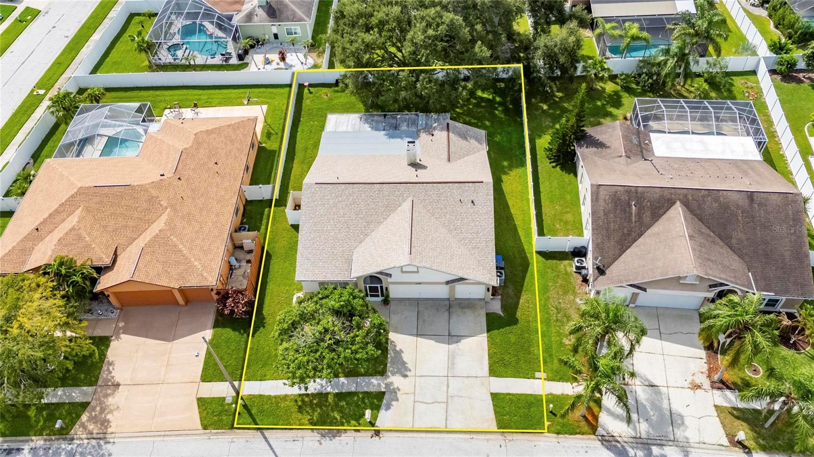 CLUBHOUSE ESTATES AT SUMMERFIE - Residential