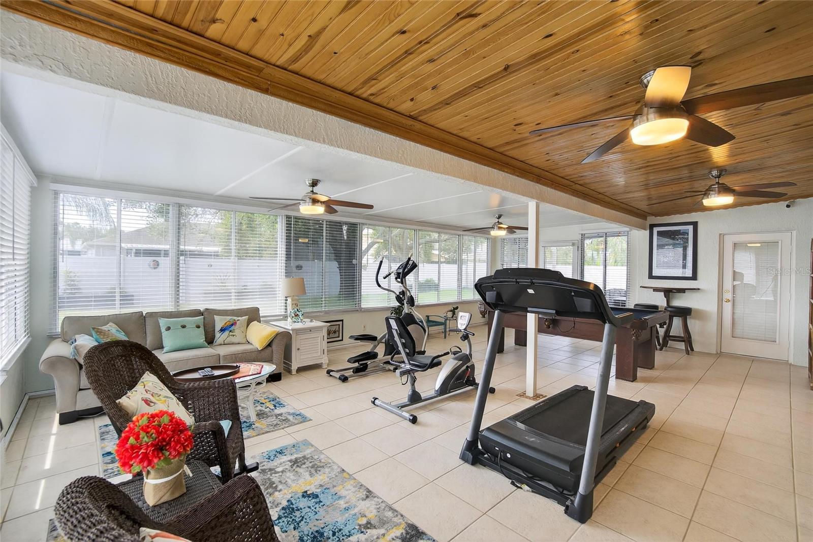 CLUBHOUSE ESTATES AT SUMMERFIE - Residential