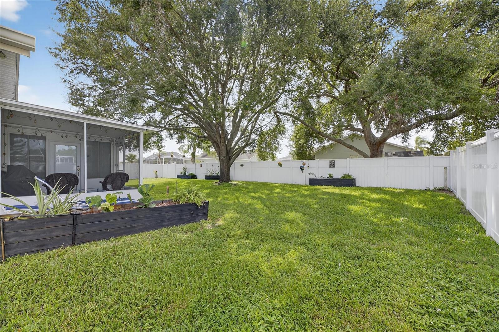 CLUBHOUSE ESTATES AT SUMMERFIE - Residential
