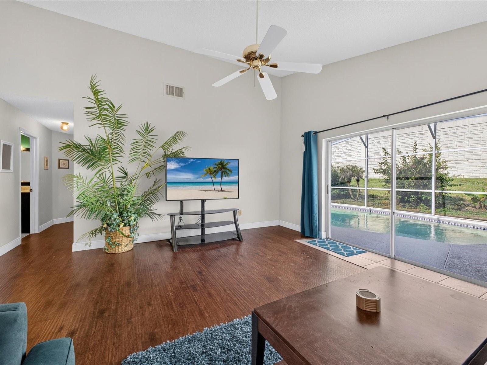 267 ROCHESTER LOOP