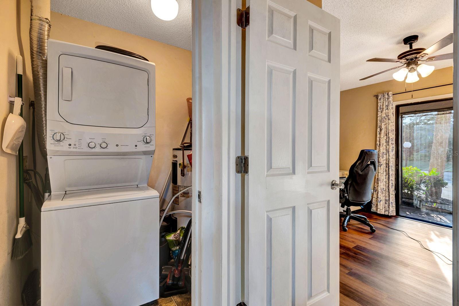 COUNTRY VILLAGE SEC 1 - Residential