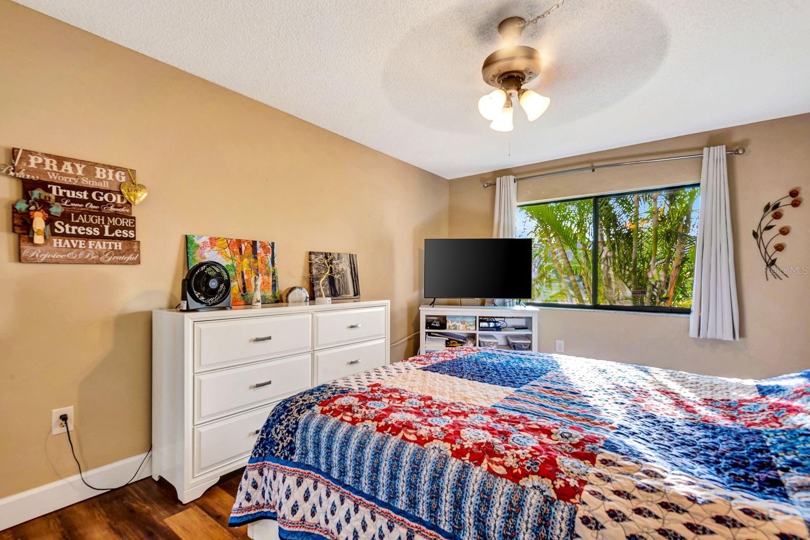 COUNTRY VILLAGE SEC 1 - Residential