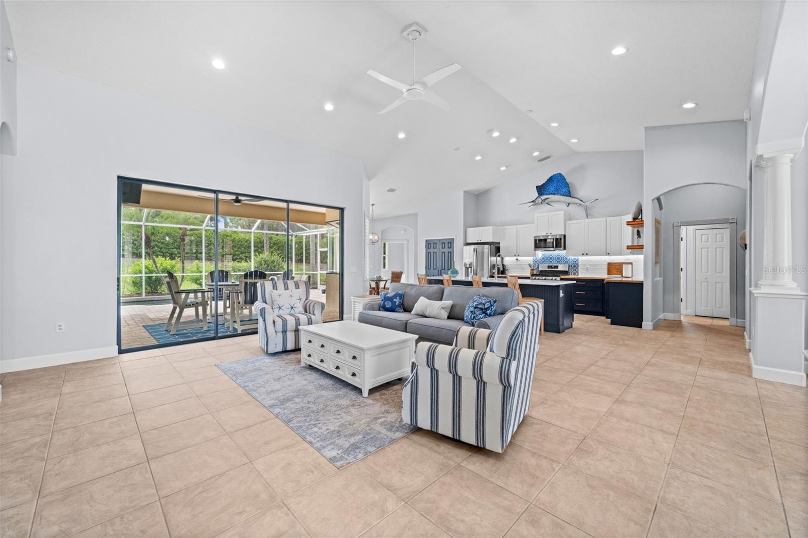 HAMPTON TERRACE AT UNIVERSITY PLACE - Residential