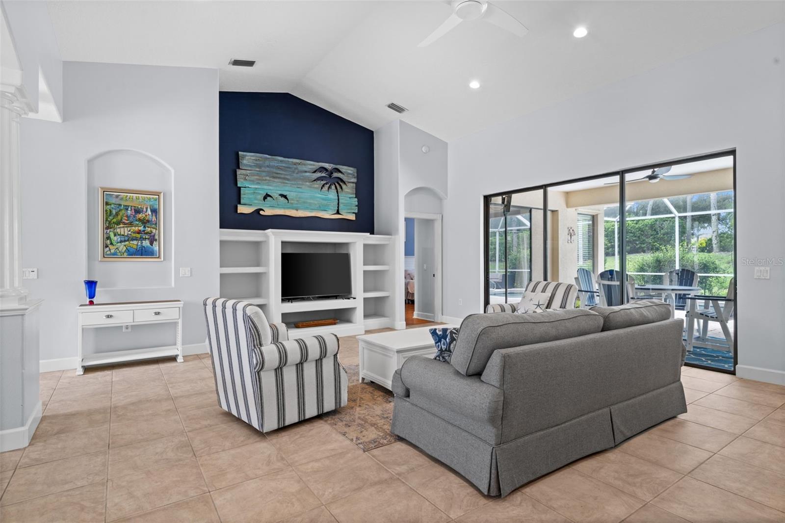 HAMPTON TERRACE AT UNIVERSITY PLACE - Residential