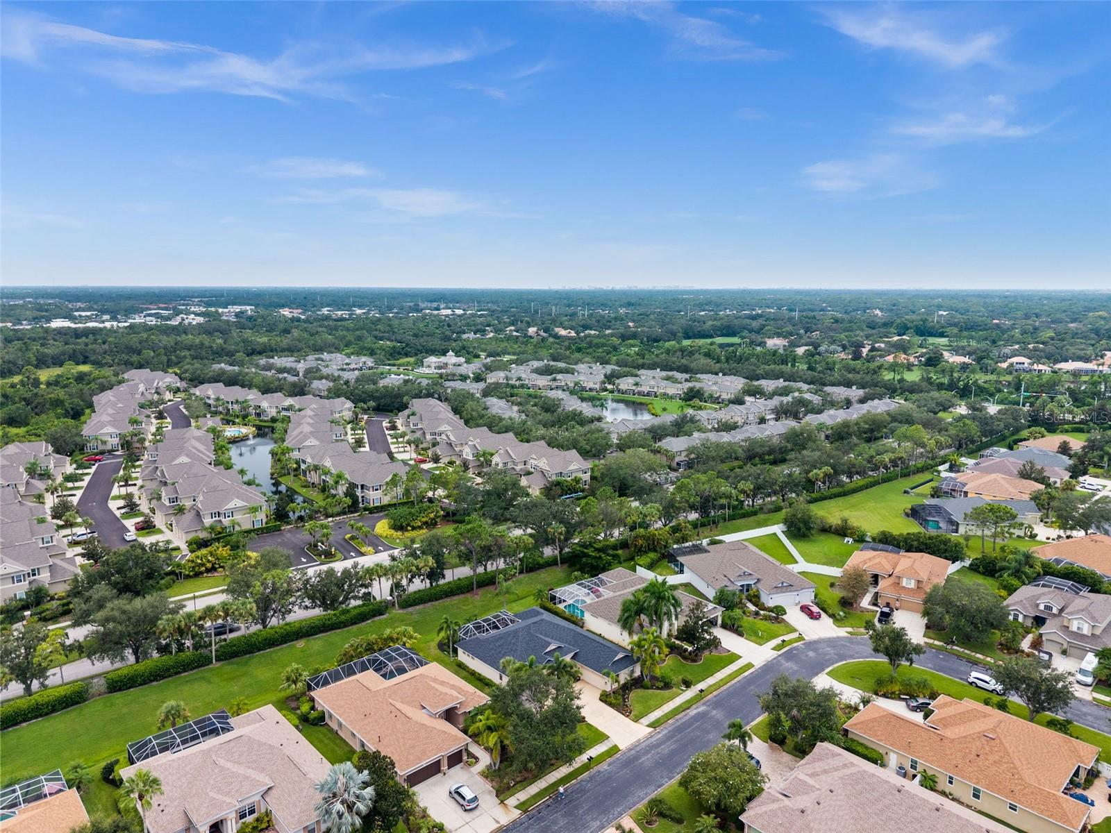 HAMPTON TERRACE AT UNIVERSITY PLACE - Residential
