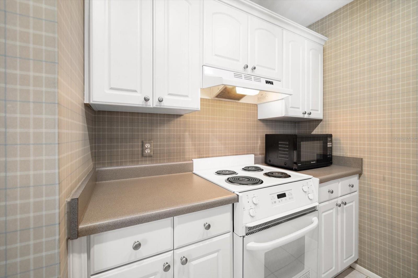 CORDOVA GREENS CONDO - Residential