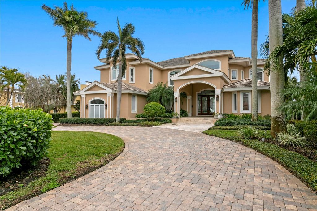 Photo of 1737 Brightwaters Boulevard NE, St Petersburg, FL 33704 (MLS # TB8476101)