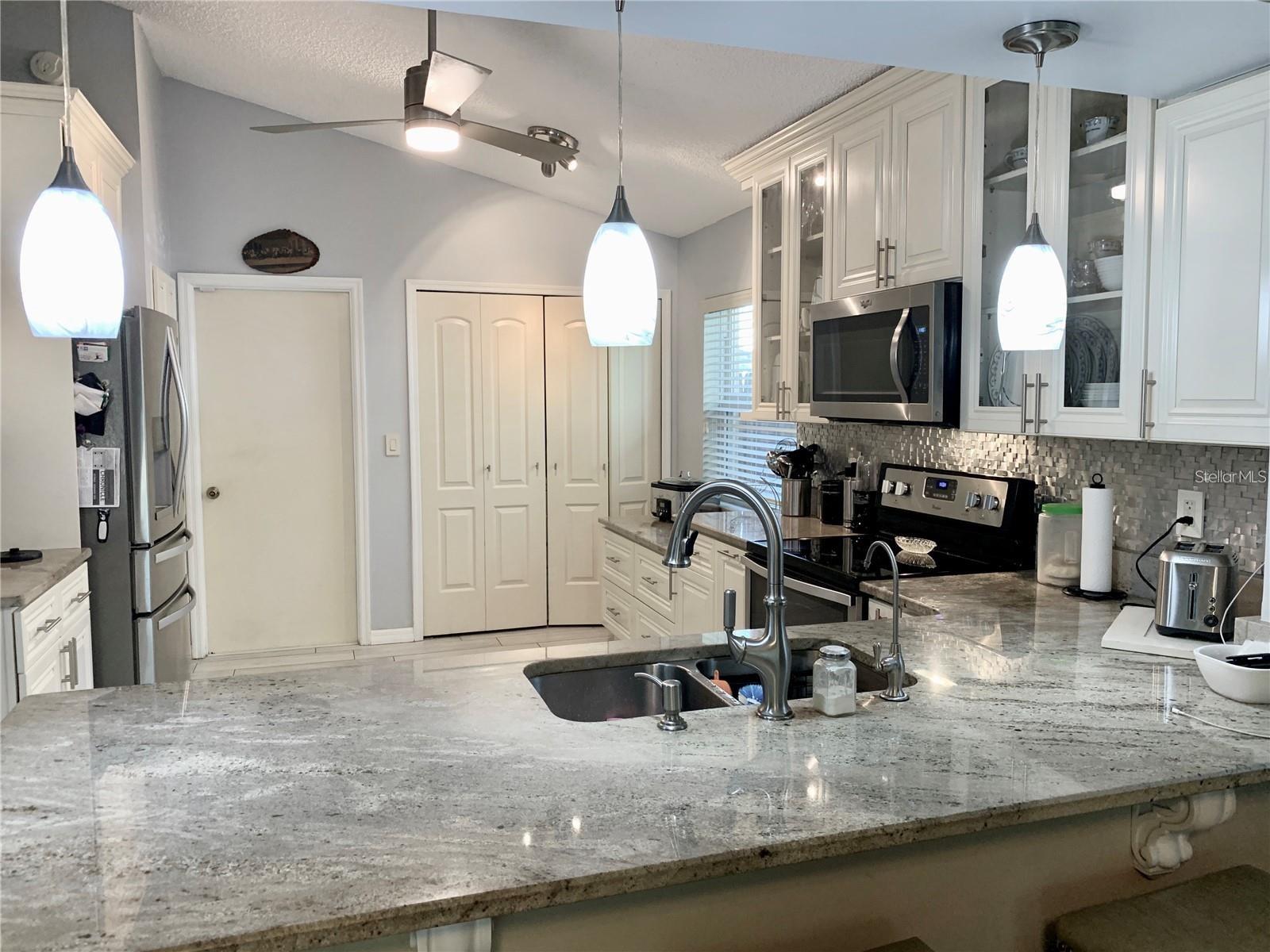 MEADOW BROOK UNIT 4A PH 1 - Residential Lease