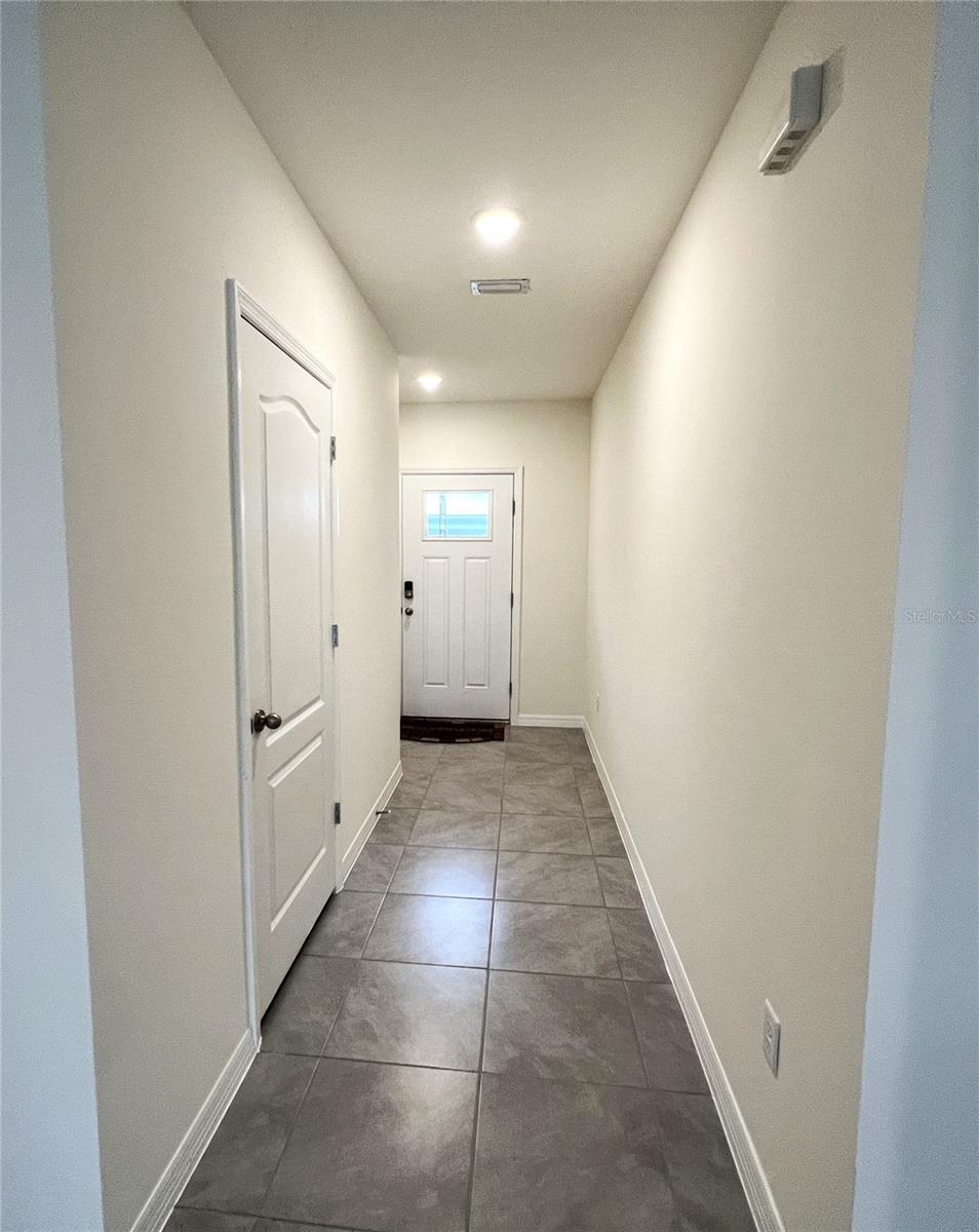 44 BELLA LAGO CIRCLE
