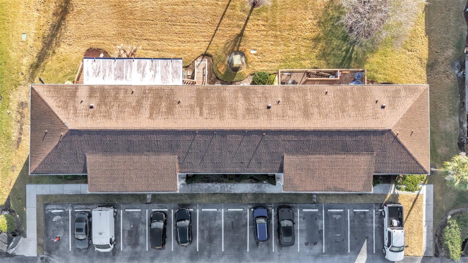 LAKE BENTLEY SHORES CONDO PH 01 - Residential