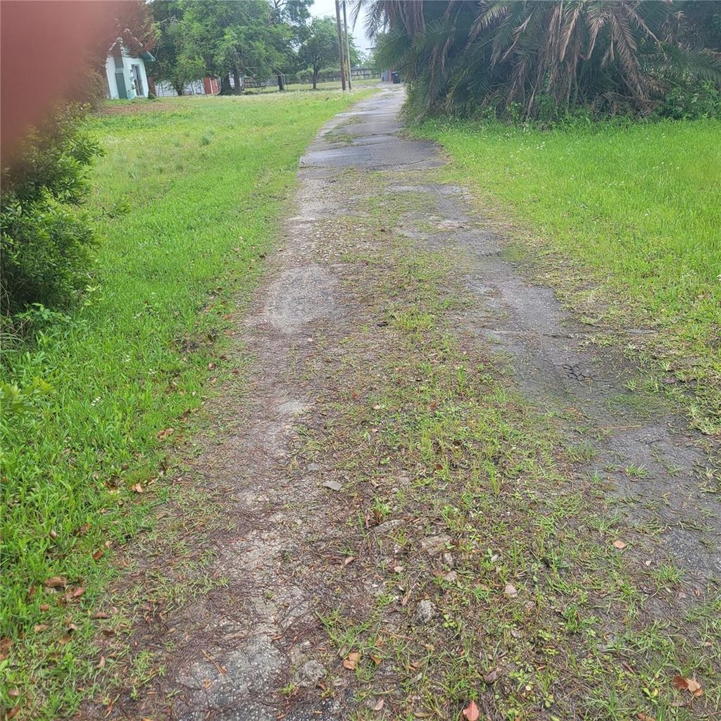 Photo of 2122 Apopka Boulevard, Apopka, FL 32703 (MLS # O6397087)