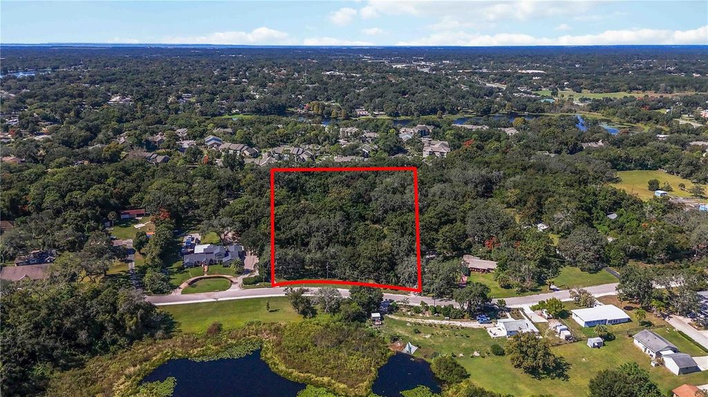Photo of 472 Forest Lake Drive, Altamonte Springs, FL 32714 (MLS # A4669659)