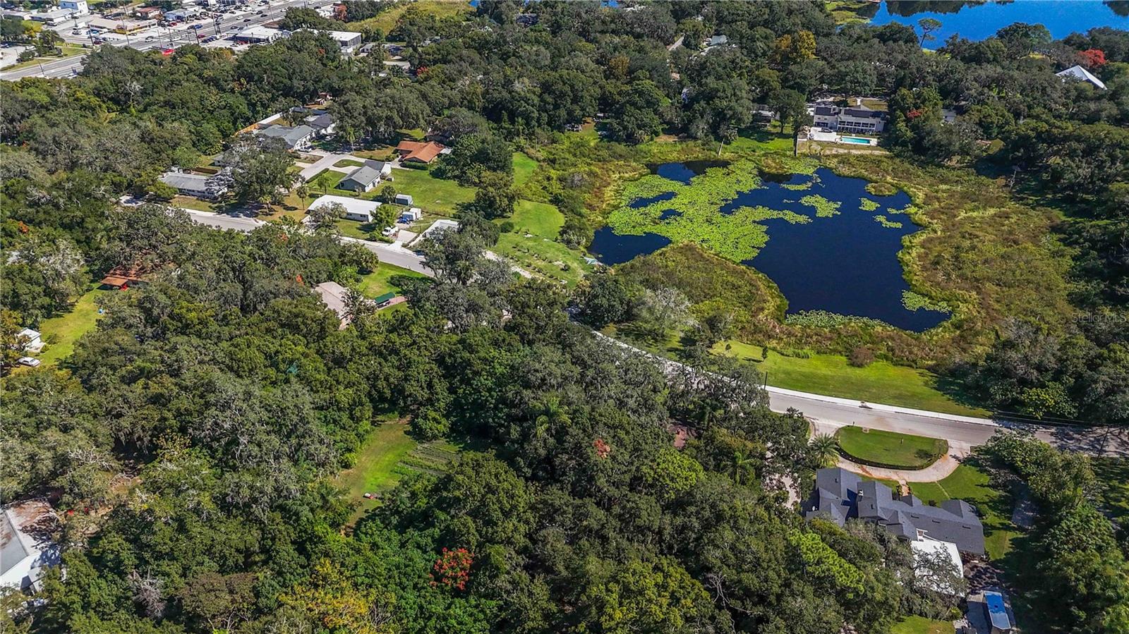 472 FOREST LAKE DRIVE