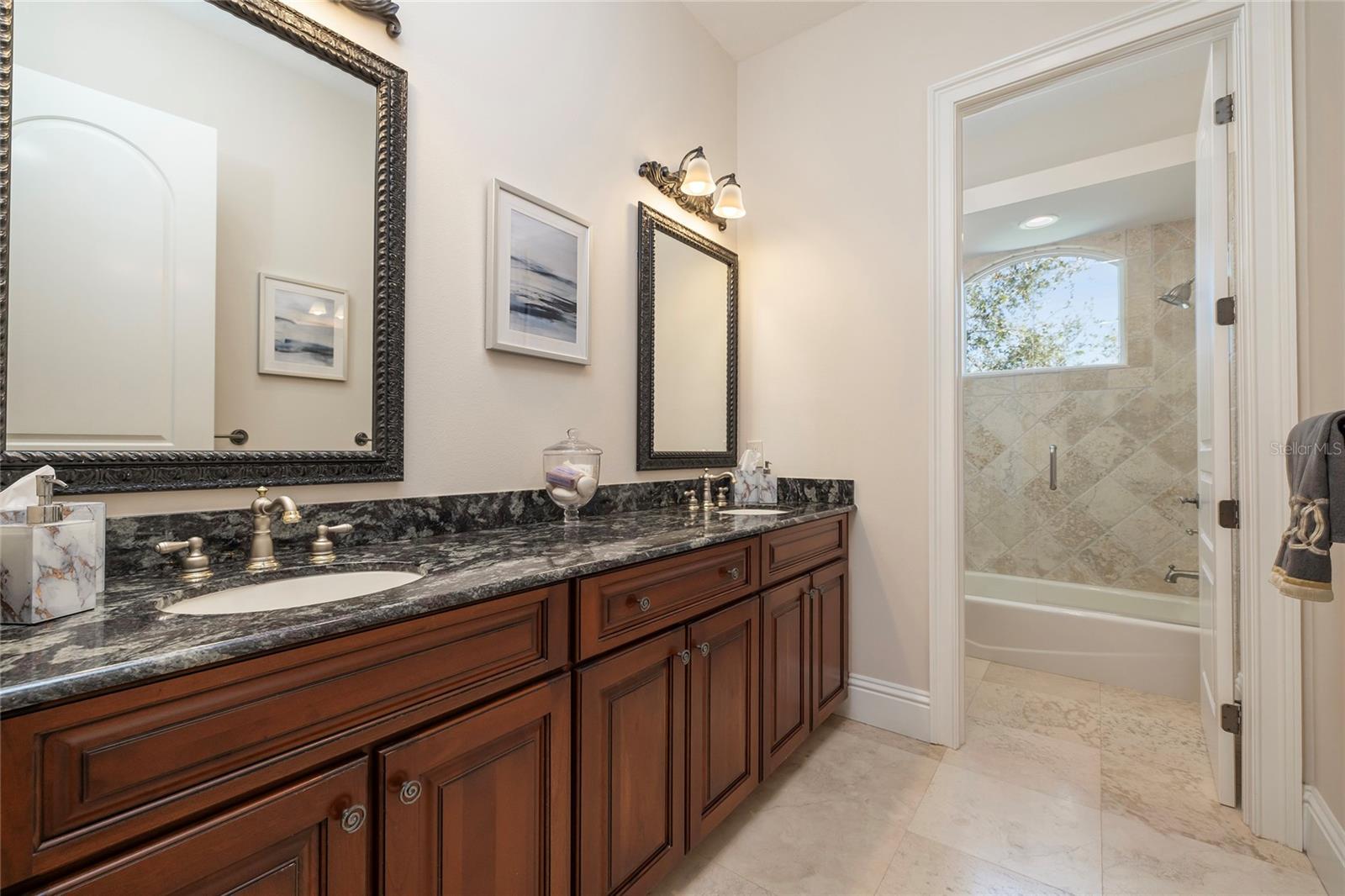 HIGHLANDS OF INNISBROOK - Residential