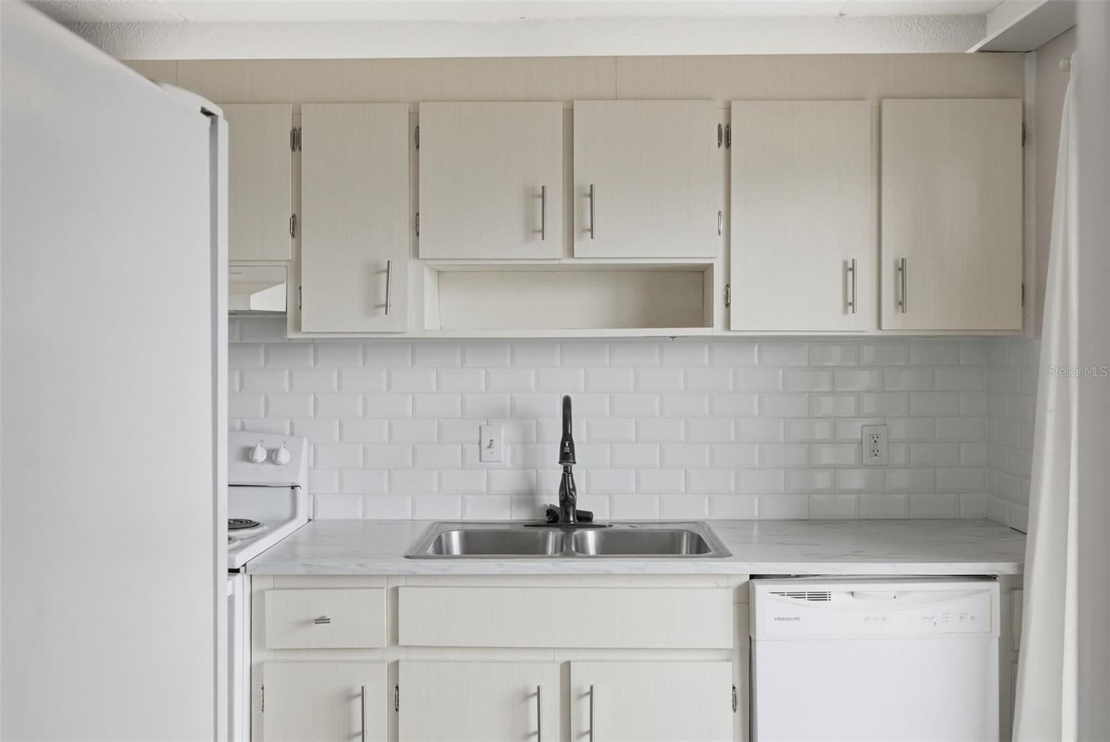 PLACIDO GARDENS - Residential