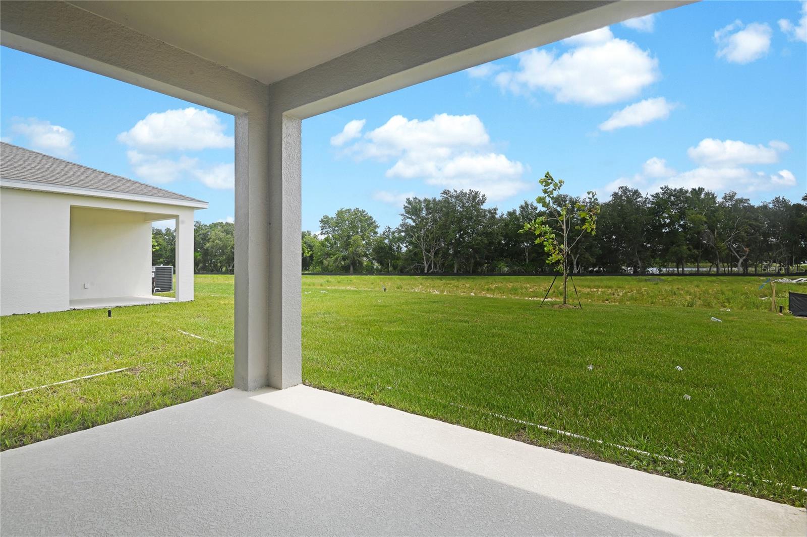 SEASONS AT SHORES OF LAKE DELL - Residential