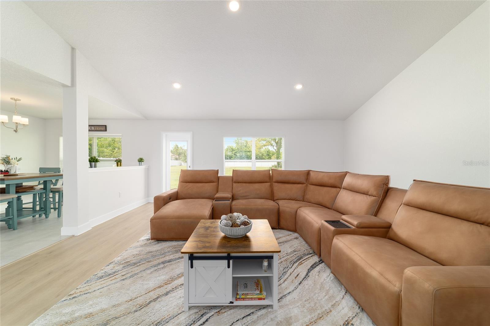 DORCHESTER ESTATE - Residential