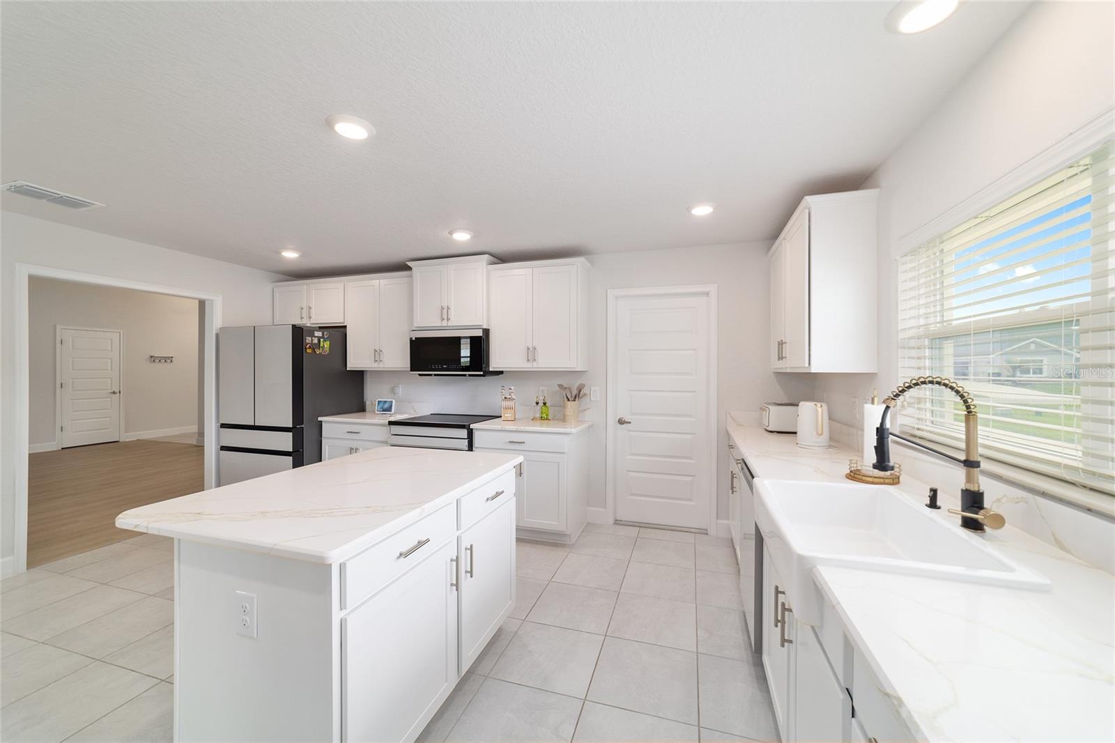 DORCHESTER ESTATE - Residential