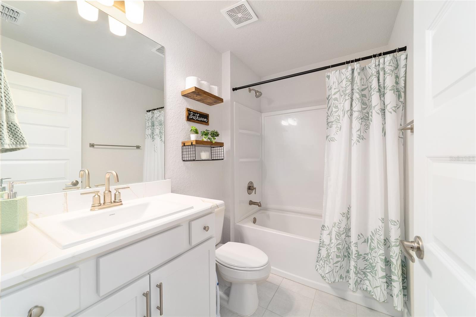 DORCHESTER ESTATE - Residential