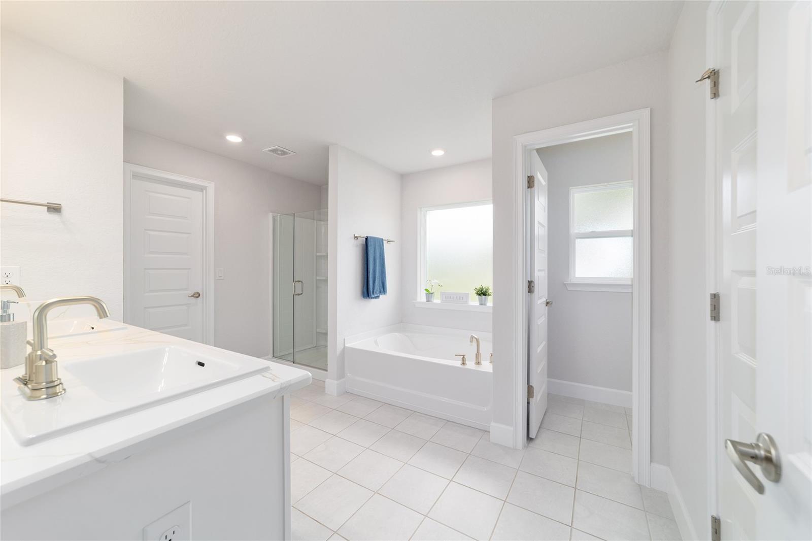 DORCHESTER ESTATE - Residential