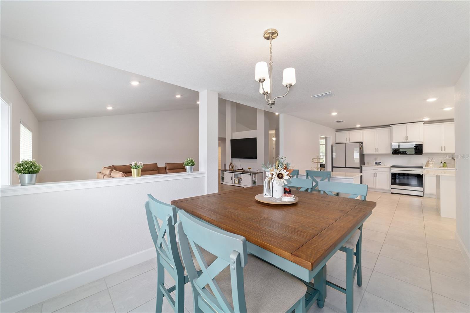 DORCHESTER ESTATE - Residential