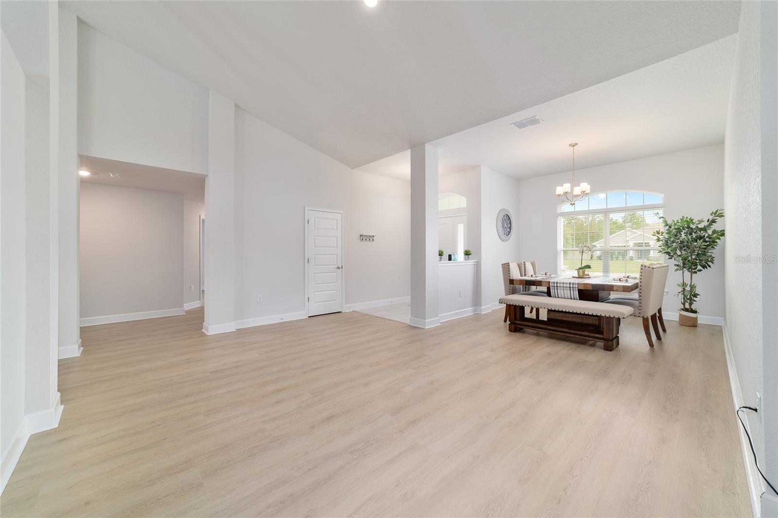 DORCHESTER ESTATE - Residential