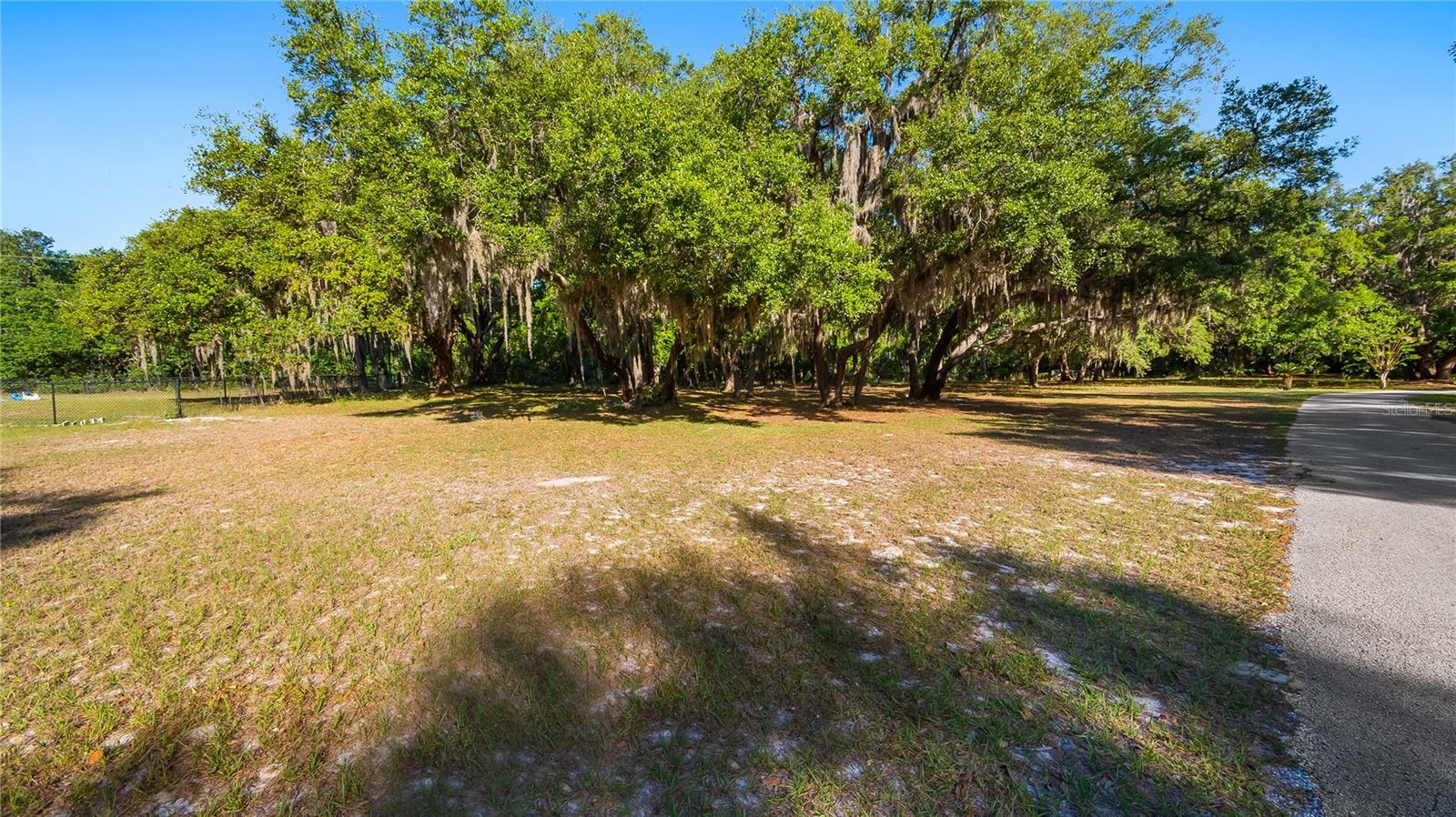 GROVELAND MC MURPHYS WOODS SUB - Land