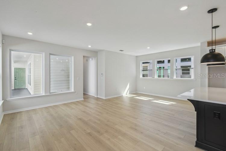 WESLYN PARK PH 2 - Residential Lease