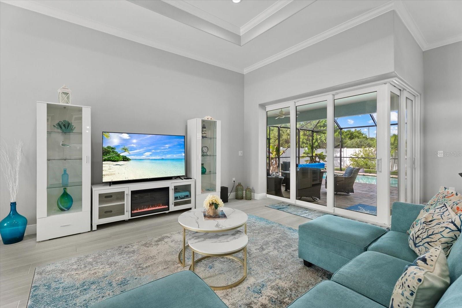 10039 KINGSVILLE DRIVE