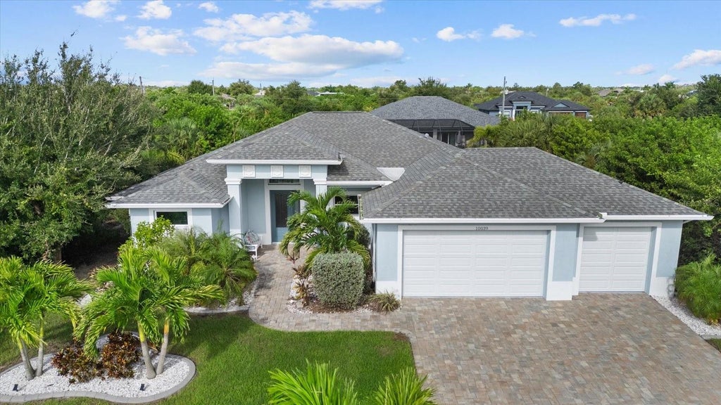 Photo of 10039 Kingsville Drive, Port Charlotte, FL 33981 (MLS # A4706389)