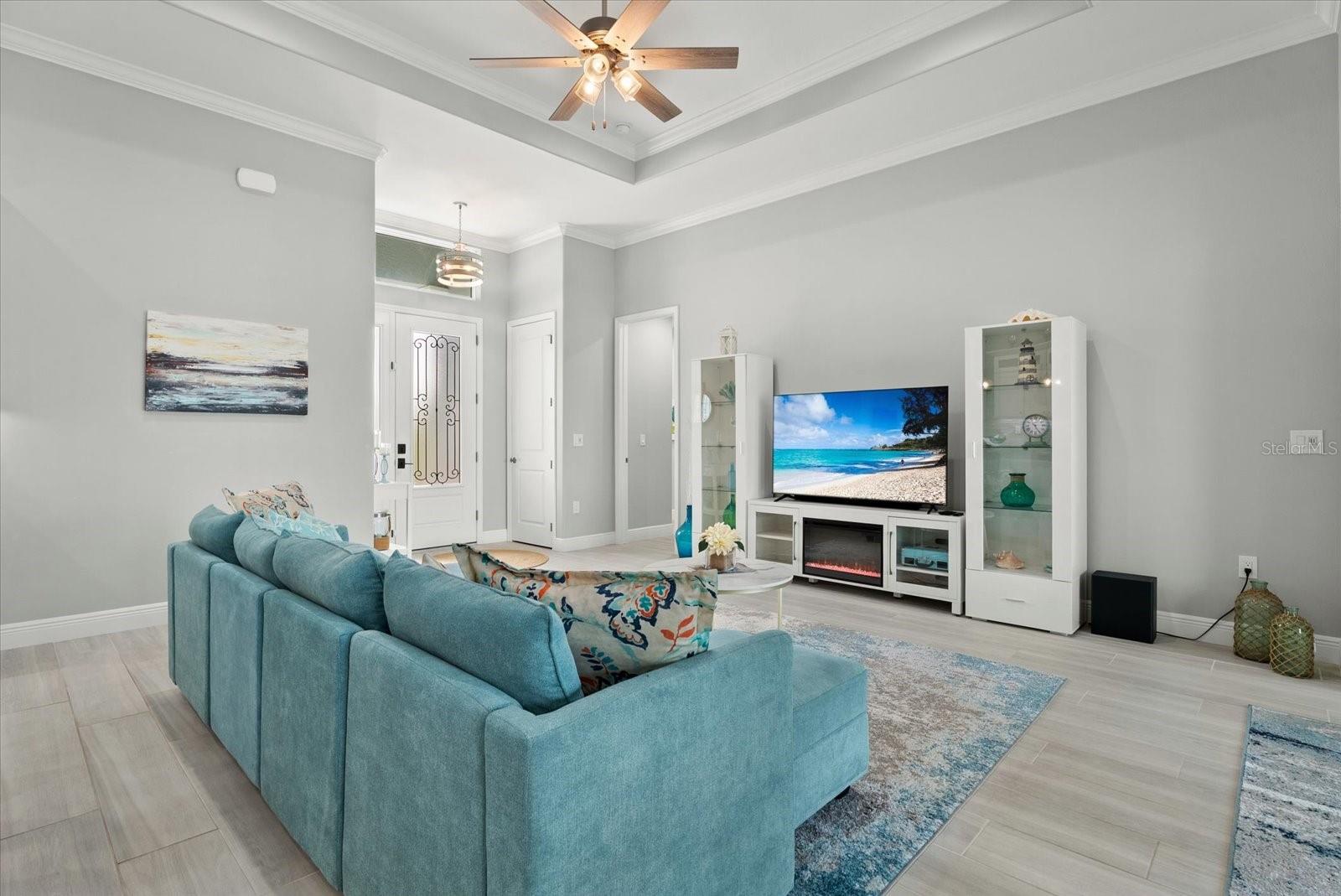 10039 KINGSVILLE DRIVE