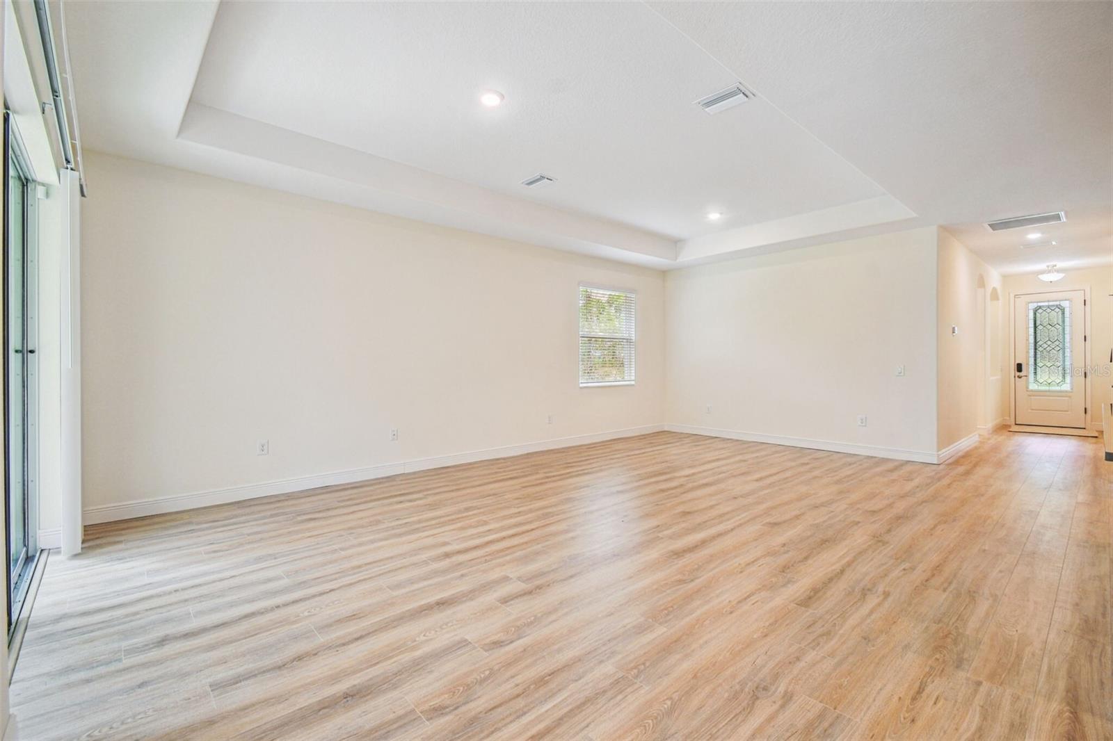 HIDDEN RIDGE - Residential