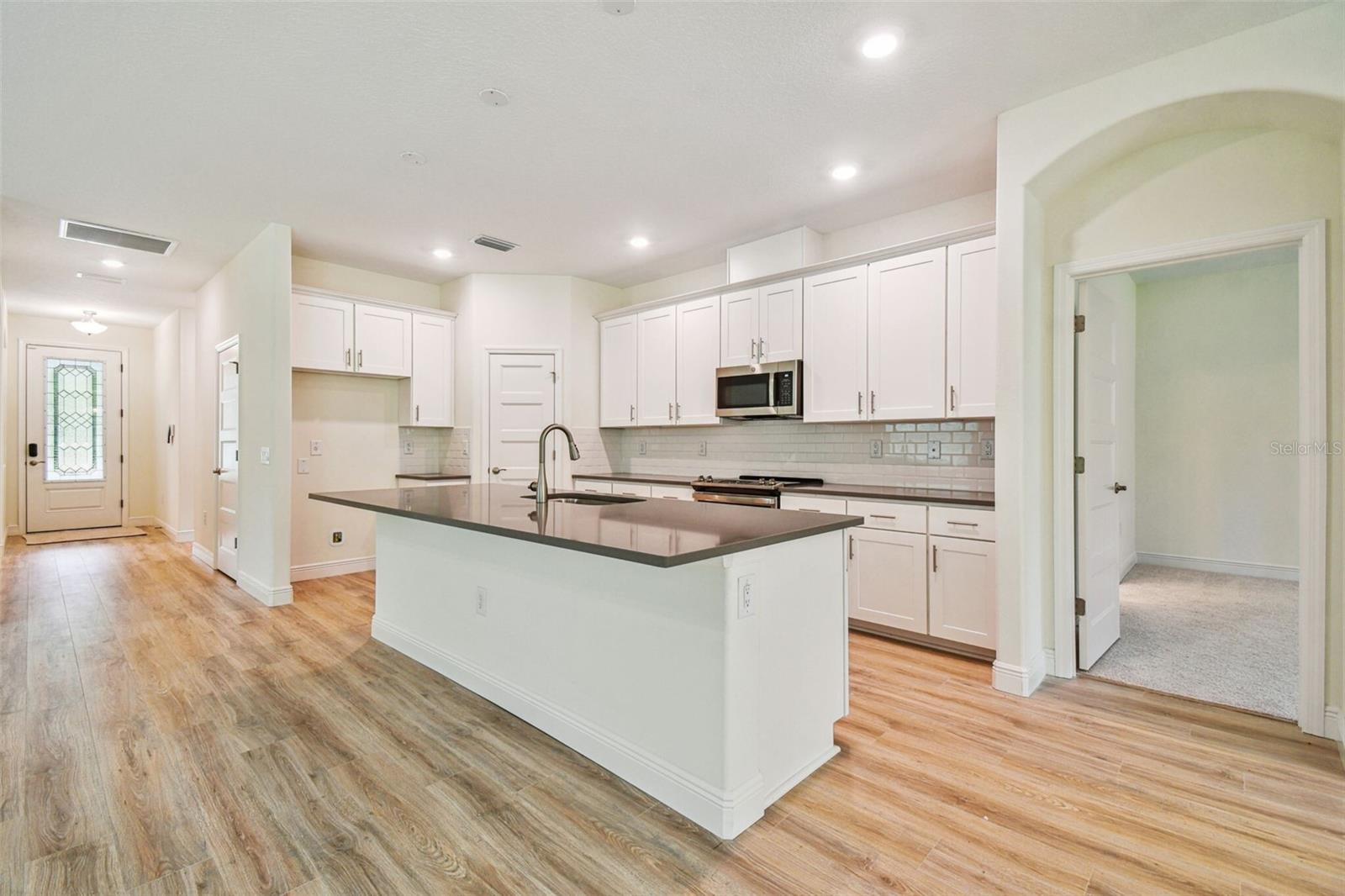 HIDDEN RIDGE - Residential