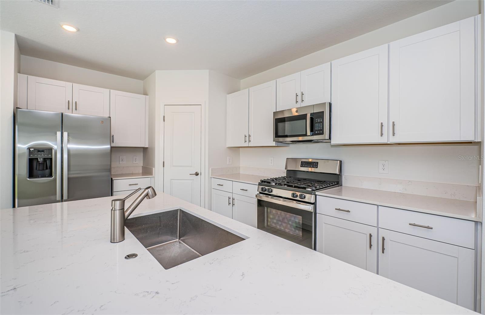 22310 BLAZING STAR RUN