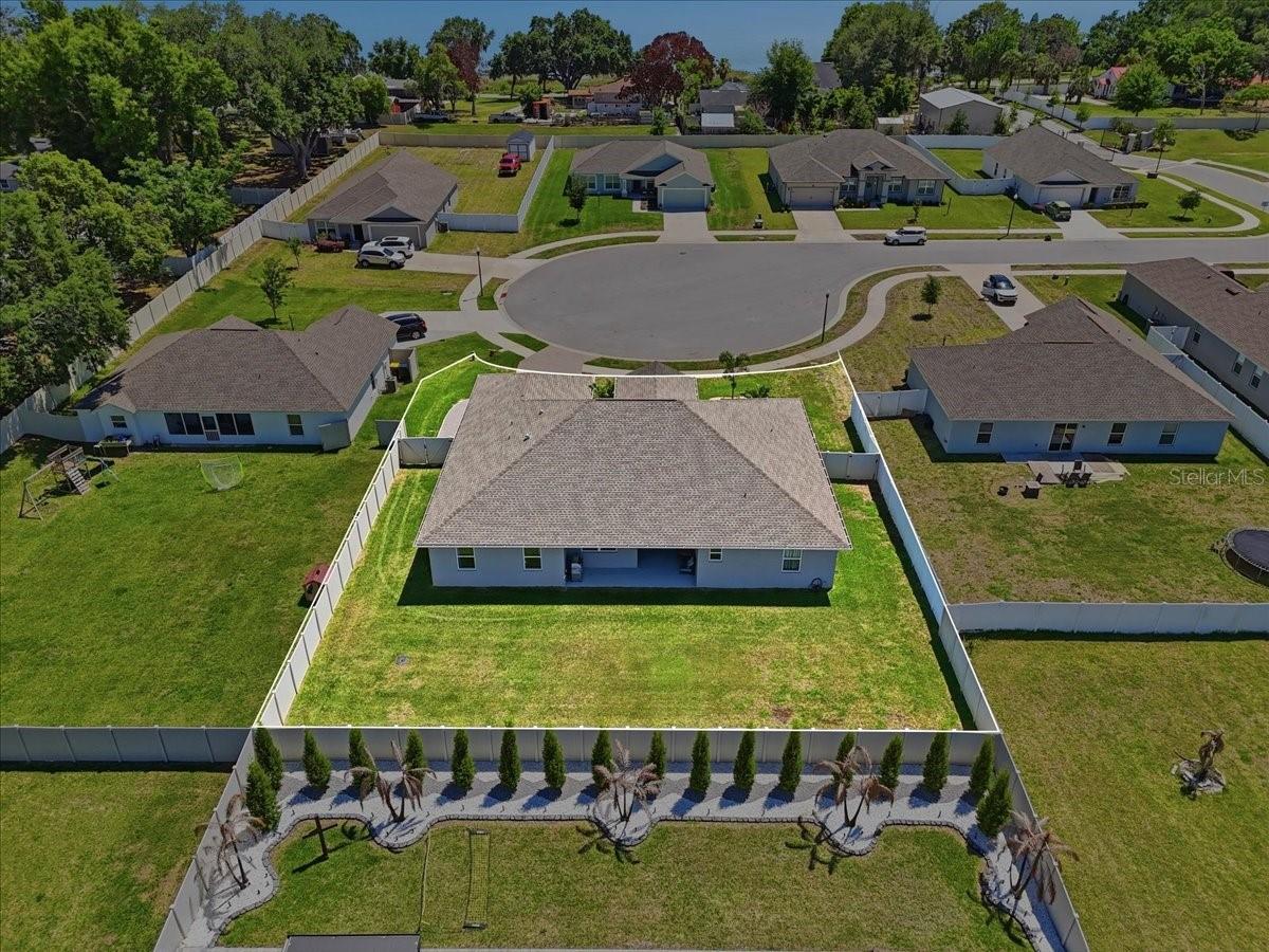 LAKE ARIANA ESTATES - Residential
